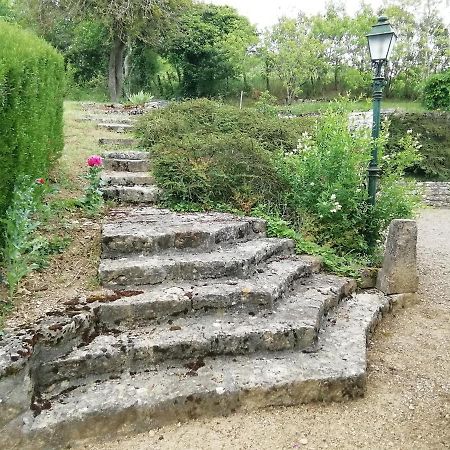Gite Ancien Lavoir Viserny Extérieur photo